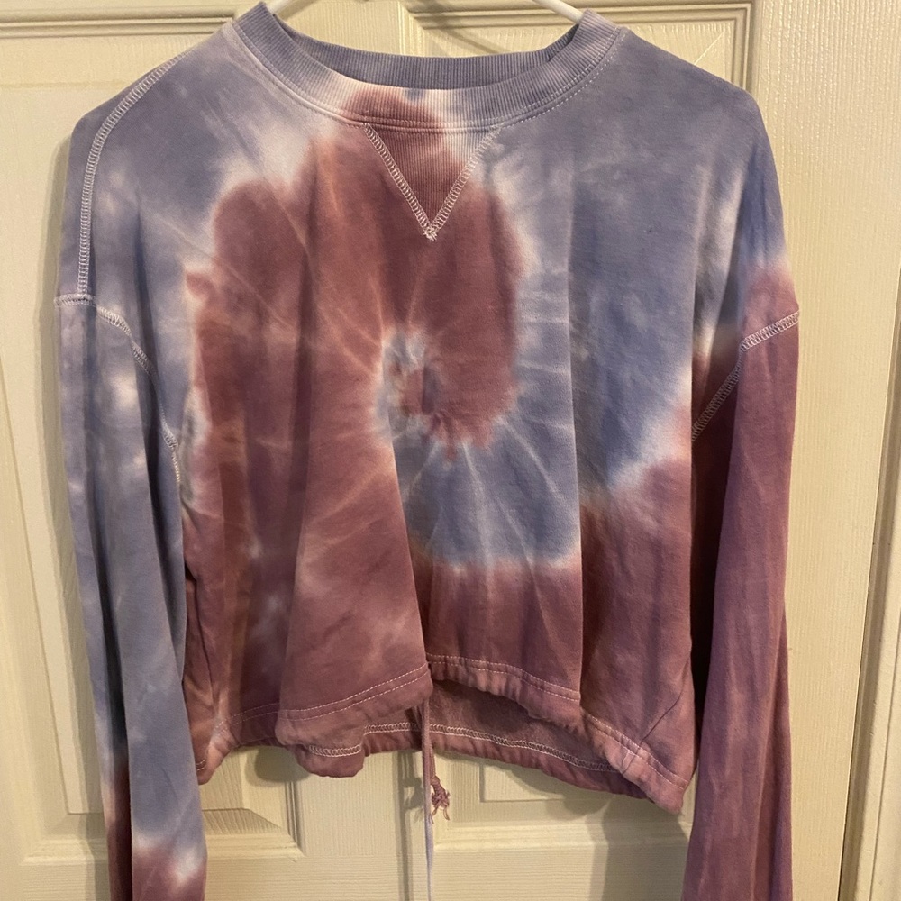 Tie-dye sweatshirt - slightly cropped - size M